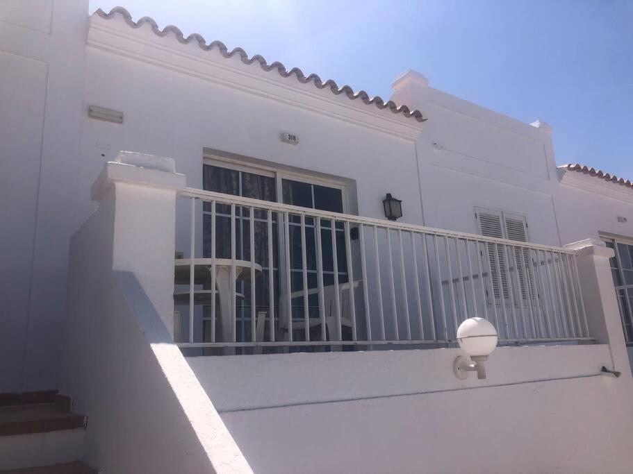 Appartement Arenal Den Castell Castellsol à Arenal d'en Castell Extérieur photo